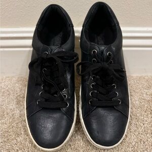 Börn Leather Sneakers